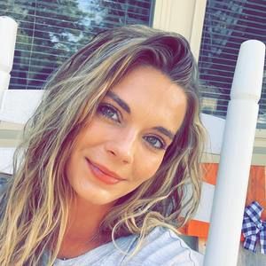 Meet your Posher, Nikki